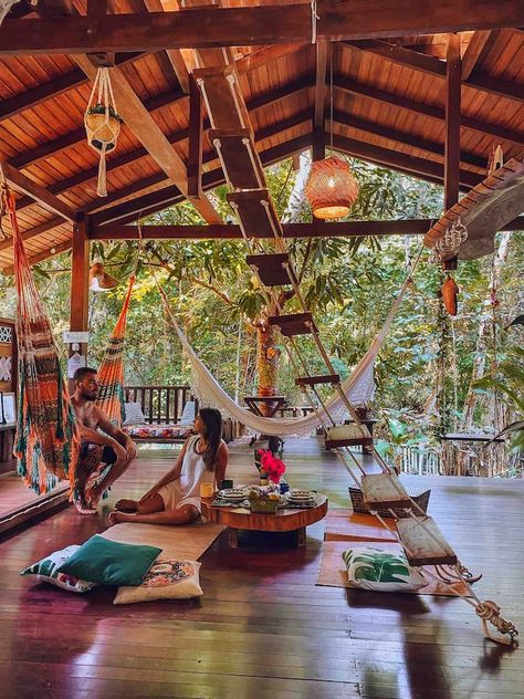 ALTER 🏡🌴 CABANE dans les ARBRES, rêvez dans l'Amazonie à💚 2 min à pied de la plage🌟 - Cabanes dans les arbres à louer à Alter do Chão , Pará, Brésil - Airbnb Amazing Airbnb, Jungle House, Cabin In The Mountains, Meditation Corner, Cool Tree Houses, Hippie Homes, Rest House, Spa Decor, Home Building Design