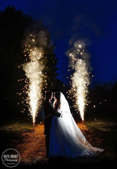 35 Romantic Wedding Photography With Fireworks Wedding Photography Night, Night Wedding Photos, Wedding Fireworks, Night Time Wedding, Romantic Wedding Receptions, Photography Night, Wedding Exits, Romantic Wedding Photography, Wedding Picture Poses