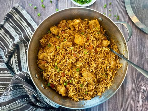 This classic dish features buttery-soft chicken, fluffy basmati rice, and caramelized  vegetables - all scented with warming aromatic herbs and spices. It's the ultimate one pot meal, and it's a flavor explosion on the palate. If you're a fan of Indian food, this is a must for your recipe repertoire. #indianfood #dinner #biryani #chickenbiryani #glutenfree #healthy #onepanmeal #persian Easy Chicken Biryani, Persian Chicken, Pork Soup, Vegetarian Desserts, Chicken Biryani, One Pot Meal, Celebrity Chef, One Pan Meals, Aromatic Herbs