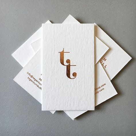 Tt Logo, Rose Gold Business Card, Gold Foil Business Cards, Foil Business Cards, Gold Business Card, Business Card Inspiration, Artist Logo, Rose Gold Foil, Visiting Cards