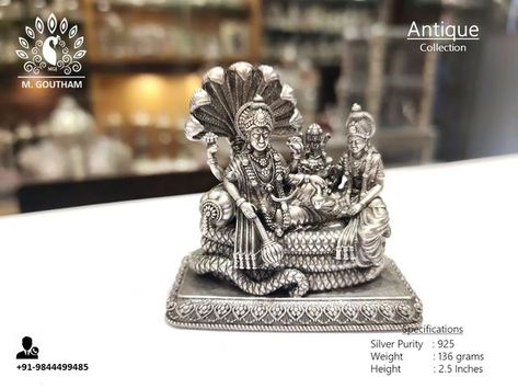 Maharaj Painting, Shivaji Maharaj Painting, Lakshmi Idol, Steampunk Motorcycle, Silver Articles, Silver Pooja Items, Shivaji Maharaj, Shiva Painting, Goddess Decor