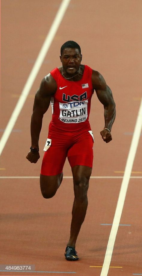 Track And Field Athlete Male, Track And Field Men, Olympic Athletes Men, Track Athletes, Justin Gatlin, Museum Storage, Ronaldo Skills, Track And Field Athlete, Men's Uniforms