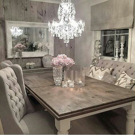 What home dreams are made of! Rustic shabby decor is my absolute favourite. Rustic Chic Living Room, Shabby Chic Living, Glam Living Room, Shabby Chic Living Room, Rustic Bathroom Decor, Rustic Glam, Tikal, Chic Living Room, Shabby Chic Kitchen