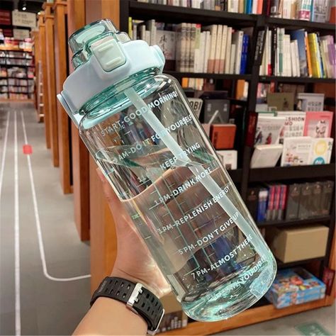 2l Water Bottle, Gym Water Bottle, Plastic Drink Bottles, Drinking Water Bottle, Motivational Water Bottle, Bottle With Straw, Travel Bottles, Botol Air, Travel Workout