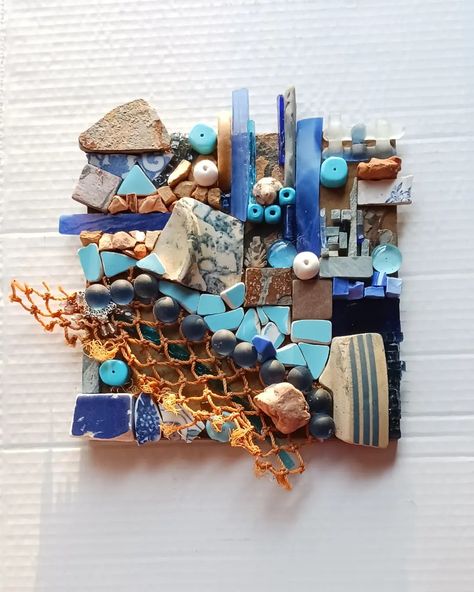 Mosaic Mixed Media, Stained Glass Mixed Media, Glass Mosaic Diy, Stone Mosaic Art, Abstract Mosaic Art, Assemblage Art Mixed Media, Mosaic Collage, Mixed Media Mosaic, Micro Mosaic Jewelry