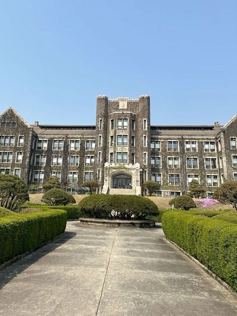 Seoul School, Seoul University, Korean University, Roblox Sign Up, Yonsei University, Korea University, Dream Vision Board, Study Board, Dream College