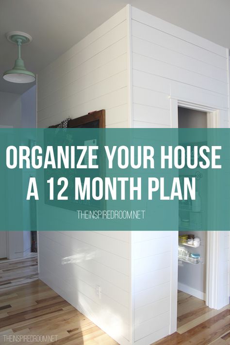 How to Organize Your House: A 12 Month Plan Whole House Declutter, Declutter Plan, House Declutter, Things To Declutter, Casa Clean, Housekeeping Tips, Calendar Organization, Ideas Para Organizar, Once A Month