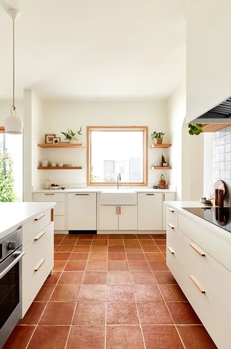 Yellow kitchen tile