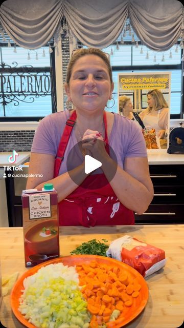 Rita🍝 on Instagram: "Make Italian Wedding soup with me!" Beef Ground, Wedding Soup, Organic Chicken, Italian Cooking, Italian Wedding, Chicken Broth, Palermo, Soups And Stews, Broth