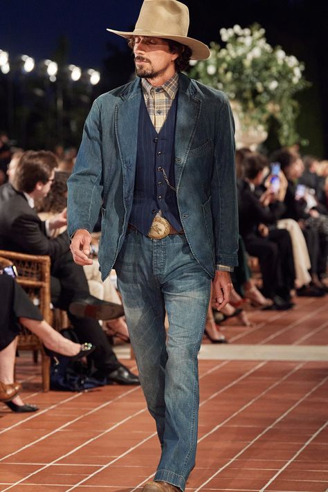 Ralph Lauren Men Outfits, Ralph Lauren Western, 23 Runway, Denim Outfit Men, Spring 2023 Ready To Wear, 2023 Ready To Wear Collection, Into The West, Ralph Lauren Menswear, Looks Country