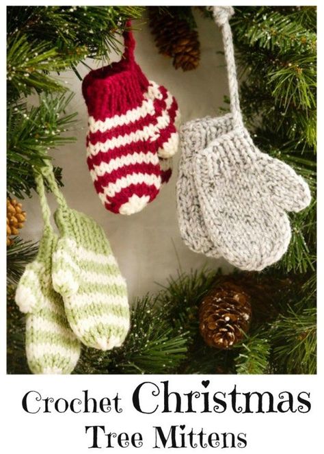 Crochet Christmas Ornaments You Need This Year Mittens Free Pattern Christmas Knits, Knit Christmas Ornaments, Knitted Christmas Decorations, Crochet Christmas Tree, Mitten Ornaments, Holiday Knits, Confection Au Crochet, Crochet Christmas Trees, Crochet Christmas Decorations