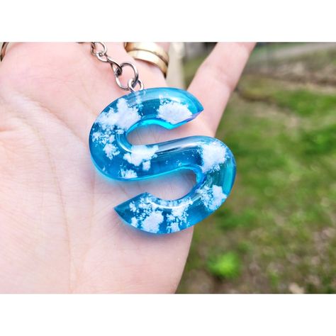 Resin Clouds, Cloud Keychain, 3d Clouds, Keychain Blue, Resin Ideas, Sky Sunset, Resin Craft, A Sky, Blue Clouds