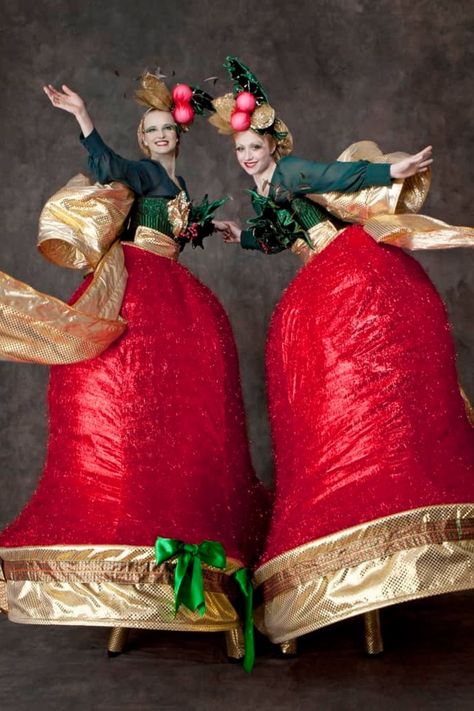 Stilt Costume, Christmas Entertainment, Xmas Costumes, Corporate Christmas Parties, Street Performers, Christmas Props, Holiday Costumes, Christmas Parade, Christmas Events