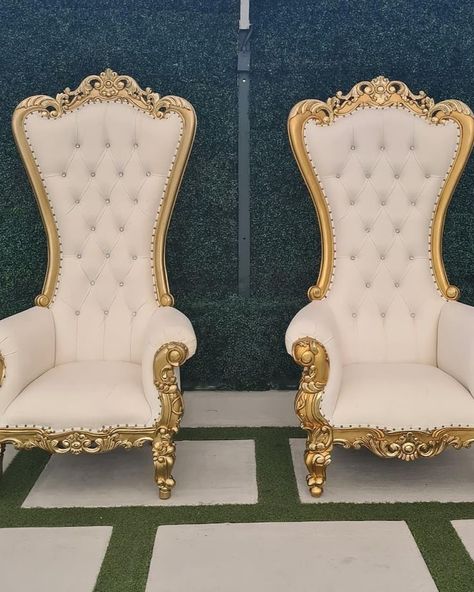 Make a big statement at your next event by renting these perfect golden throne chairs! Perfect for Baby showers, Gender reveals, Birthday party, Quinceañeras, Anniversaries and more. 

Contact us for pricing and more details! Quinceañera Chair, Quinceanera Throne Chair, Quinceanera Chair, Golden Throne, Birthday Chair, Throne Chairs, Fancy Chair, Birthday Venues, Pink Quince