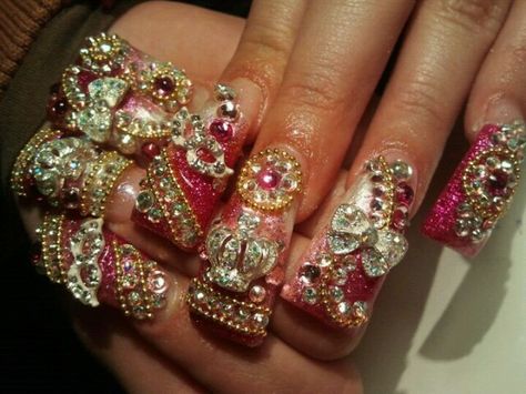 . Nail Ideas Gyaru, Gyaru Nails Pink, Hime Gyaru Nails, Gyaru Nails Charms, Gyaru Press On Nails, Punk Nails, Duck Nails, Y2k Nails, Really Cute Nails