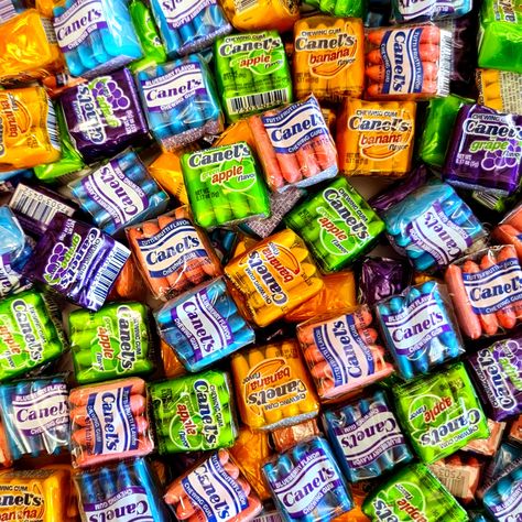 Canel's Chewing Gum Mix - Pik n Mix Lollies NZ Chewing Gum Brands, Food Flask, American Candy, Gum Flavors, Grape Apple, Pick And Mix, Ice Creams, Chewing Gum, Art Pop