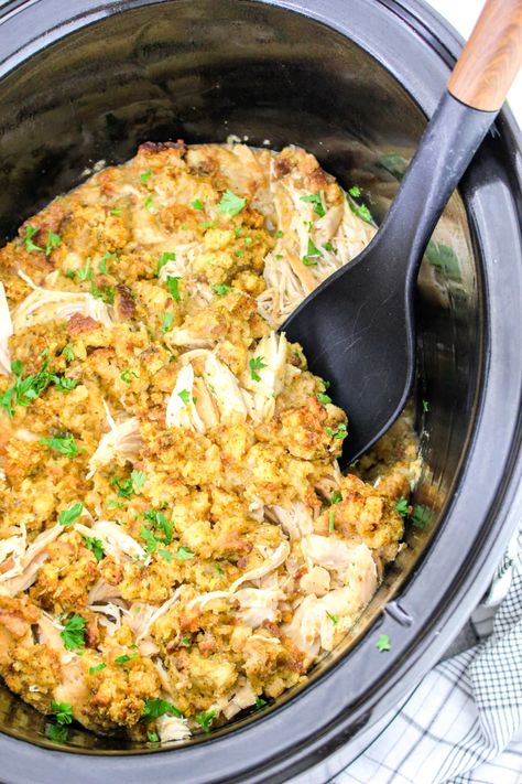 Chicken Breast And Stuffing Crockpot, Crockpot Chicken And Dressing Stovetop, Crockpot Chicken And Dressing, Stove Top Chicken Breast, Stove Top Stuffing Meatloaf, Top Slow Cooker Recipes, Stove Top Stuffing Recipes, Chicken Soup Crockpot, Creamy Chicken Noodle Soup