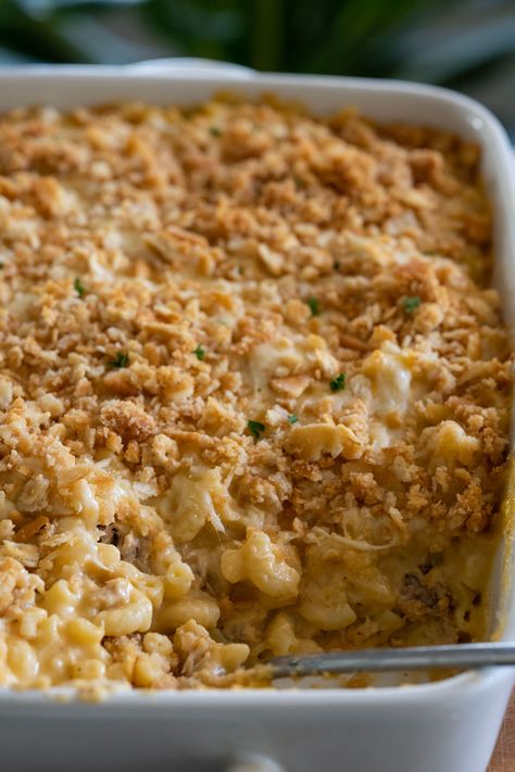 Crab Macaroni And Cheese, Pasta With Crab Meat, Creamy Crab Pasta, Crab Mac And Cheese Recipe, Mac And Cheese Dinner, Crab Alfredo, Crab Casserole, Jumbo Lump Crab, Seafood Mac And Cheese