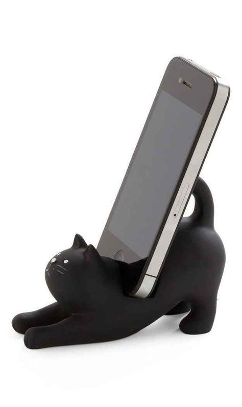 Cat Stand, Iphone Stand, Japanese Gifts, Nerd Humor, Girls' Generation, Cats Iphone, Instyle Magazine, Cell Phone Stand, Kim Woo Bin