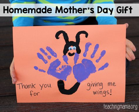 A butterfly craft with the phrase "Thank You for Giving Me Wings". A wonderful for Mother's Day gift. Wings Craft, Teacher Appreciation Crafts, Learning Colors Activities, Butterfly Craft, Diy Preschool, Homemade Mothers Day Gifts, Art Activities For Toddlers, Teacher Appreciation Cards, Teacher Craft