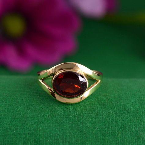 Excited to share the latest addition to my #etsy shop: Garnet Hydro Ring, Cut Stone Ring, Gemstone Ring, Double Band Ring, Ring For Women, Rose Gold Ring, Rectangular Ring, Statement Ring https://etsy.me/448ycPl #men #vintagegemstones #oval #bezel #bohohippie #no #bras Ring Double Band, Rectangular Ring, Double Band Ring, Double Band Rings, Evil Eye Ring, Garnet Jewelry, Garnet Stone, Eye Ring, Religious Jewelry