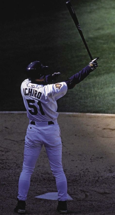 Ichiro Suzuki Wallpaper, Famous Baseball Players, Ball Photos, Sf Giants Baseball, Mlb Wallpaper, Ichiro Suzuki, Giants Baseball, Baseball Memorabilia, Basketball Art