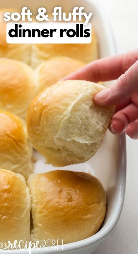 This Homemade Dinner Rolls recipe is easy and makes the most delicious, soft, and fluffy dinner rolls you've ever tasted! They're perfect for Sunday dinner or special occasions, but they're easy enough that you can enjoy them during the week, too. #baking #bread | baking recipes | homemade bread | homemade buns | dinner rolls | dinner buns | easy bread recipe White Buns Dinner Rolls, Foccacia Bread Dinner Rolls, Light Dinner Rolls, Joanna Gaines Dinner Rolls, Fluffiest Dinner Rolls, Quick Rise Rolls, Easy Bread Buns Recipes, Homemade Yeast Rolls Easy, Rolls Recipes Homemade