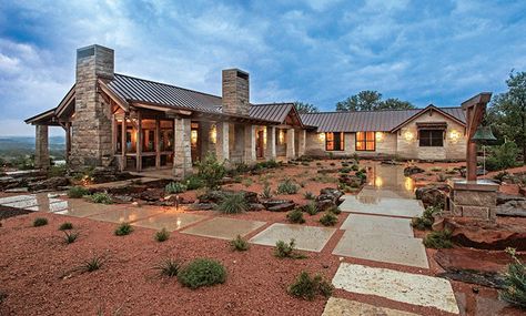 Texas Ranch Homes, Texas Style Homes, Modern Ranch Style Homes, Timber Home, Luxury Ranch, Ranch House Designs, Ranch House Exterior, Hill Country Homes, Makeover Bedroom