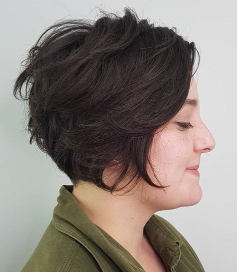 Short Wedge Thick Hair Hairstyle Short Haircuts For Thick Hair, Frizzy Wavy Hair, Short Angled Bobs, Low Maintenance Short Haircut, Thick Coarse Hair, Hairstyles For Thick Hair, Haircuts For Thick Hair, Wedge Hairstyles, Best Short Hairstyles