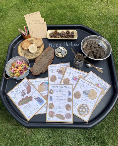 Pizza Activities For Preschool, Eyfs Outdoor Area, Pizza Soup, Outdoor Learning Activities, Preschool Fine Motor Activities, Outdoor Learning Spaces, Forest School Activities, Backyard Kids Play Area, Eyfs Activities