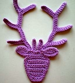 Appliques Au Crochet, Crochet Embellishments, Crochet Deer, Holiday Crochet, Deer Head, Crochet Applique, Love Crochet, Crochet Hat, Crochet Motif