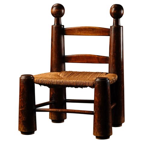 Charles Dudouyt Fireside Low Chair or Stool in Stained Oak with Rush Seat For Sale at 1stDibs Copper Chair, Sabi Aesthetic, Spindle Chair, Wabi Sabi Aesthetic, Modern Side Chairs, Fireside Chairs, Oak Armchair, Low Chair, Ladder Back Chairs