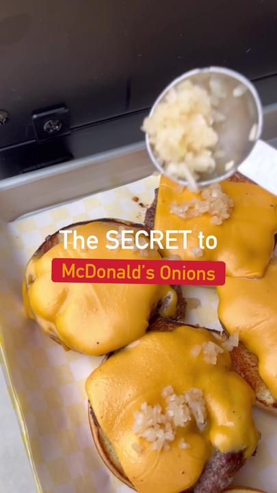 TikTok · Steph Foster Mcdonalds Copycat Recipes, Healthy Mcdonalds, Mcdonalds Restaurant, Restaurant Inspired Recipes, Cheeseburger Recipe, Tasty Recipes Videos, Copycat Restaurant Recipes, Family Dinner Recipes, Delicious Snacks Recipes