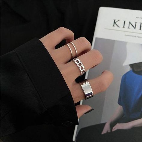 accurate to photo except the big star is very sharp so you need to be careful Ring Aesthetic, Rings Aesthetic, Aesthetic Blue, Trendy Ring, Girl Jewelry, Wedding Band Sets, Fashion Korean, Open Ring, Gothic Fashion