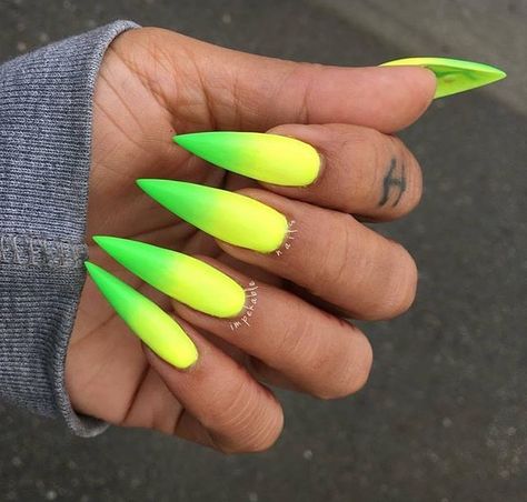 Punk Nail Designs, Spring Nails Stiletto, Neon Nail Art Designs, Neon Nail Art, Neon Nail Polish, Stiletto Nail Art, Nails Stiletto, Stiletto Nails Designs, Nail Swag