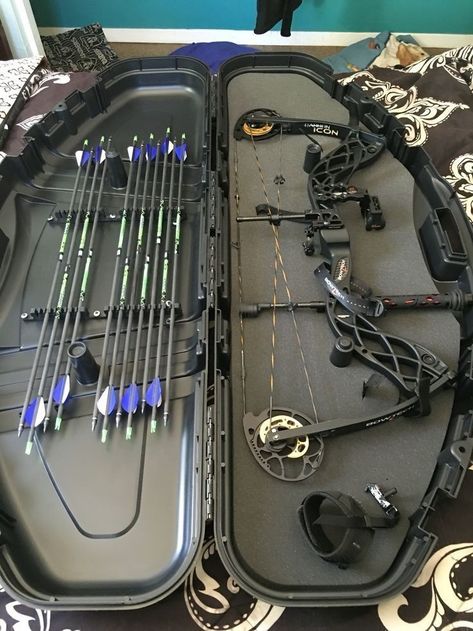 Aesthetic Bow And Arrow, Archery Gear, Compound Bows, Jet Skies, Archery Set, Crossbow Hunting, Archery Bows, Pretty Knives, Tactical Gear Loadout