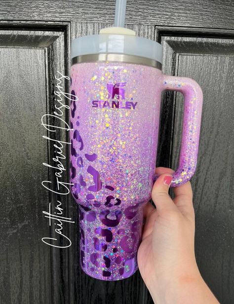 Comfortable to hold, ergonomic design Epoxy Cup Designs, Epoxy Stanley Cup, 40oz Tumbler Ideas, 40 Oz Tumbler Ideas, Tumbler Cup Design Ideas, Custom Stanley Tumbler, Epoxy Water Bottle, Purple Stanley Cup, Stanley Cup Designs