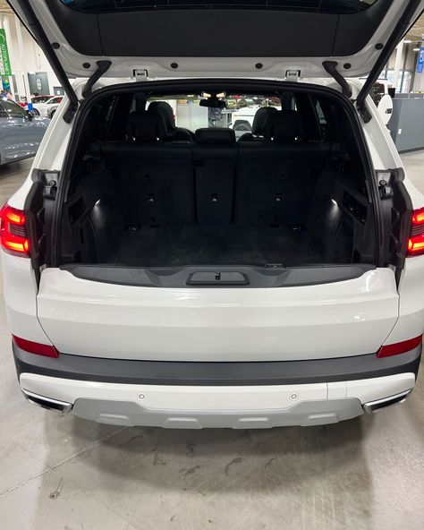 These X5s have such a nice interior. Price on the last photo. Swipe for details. More details available on our website. Full disclaimer on our website. (R06a4100) Quick Saves