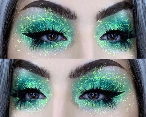 Under The Sea Halloween, Makeup Pictorial, Creepy Halloween Makeup, Rave Makeup, Photoshoot Makeup, Fairy Makeup, Dope Makeup, Colorful Eye Makeup, Edgy Makeup