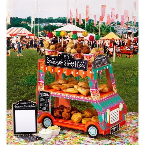 Some Gorgeous Food Table Displays To Brighten Up Intimate Weddings Mexican Fiesta Food, Indian Wedding Food, Food Van, Food Stand, Mexican Fiesta Party, Mexican Birthday, Pani Puri, Mexican Party Theme, Mehndi Decor