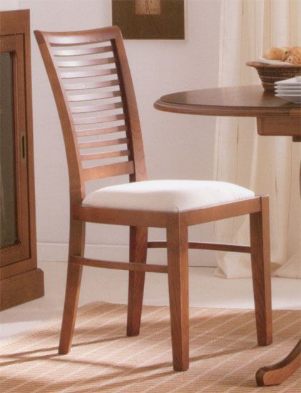 Silla clasica asiento tapizado madera de castaño, silla para el salon comedor en madera de castaño con 4 colores para su acabado y 6 telas a eleccion Wooden Dining Chair Design, Rustic Dining Room Decor, Dining Room Chairs Diy, Rustic Dining Room Chairs, Latest Dining Table Designs, Latest Dining Table, Simple Furniture Design, Dining Chairs Diy, Wood Chair Diy