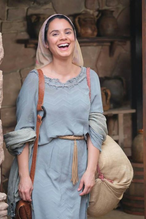 Jewish Woman Clothing, Biblical Clothing, Hebrew Clothing, Biblical Costumes, Lara Silva, Best Tv Series Ever, Chose Outfit, Jewish Women, Bible Women