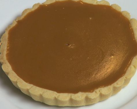 Learn more about Caramel Tarts from SideChef! Caramel Tart Recipe, Caramel Tarts, Caramel Filling, Tarts Recipe, Caramel Tart, Tart Shells, Pastry Tart, Shortcrust Pastry, Xmas Food