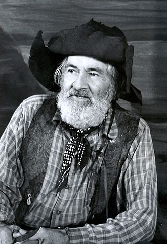 Gabby Hayes Old Western Actors, Old Western Movies, John Wayne Movies, Hopalong Cassidy, Western Film, The Lone Ranger, Tv Westerns, Western Movie, Hollywood Actors