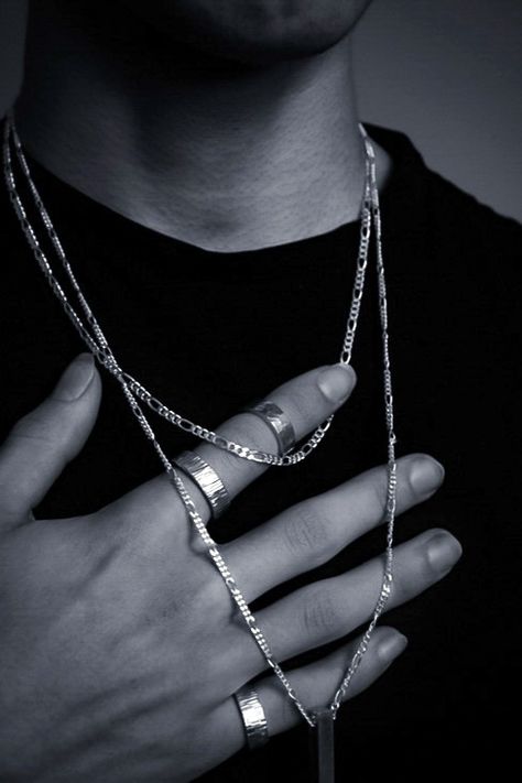 Masculine Jewelry Silver, Hand With Ring, Chains Aesthetic, Masculine Jewelry, Rings And Necklaces, Mens Chain, Mens Silver Jewelry, Handmade Sterling Silver Rings, Hand Reference