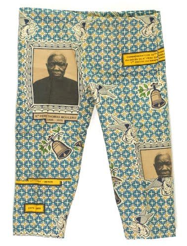 African portrait cloth (Kanga, (East Africa), or pagne, (West and Central Africa) PANTS African Portrait, African Textile, Curiosity Shop, African Textiles, African Pattern, Ropa Diy, Africa Fashion, Mode Masculine, Blackpool