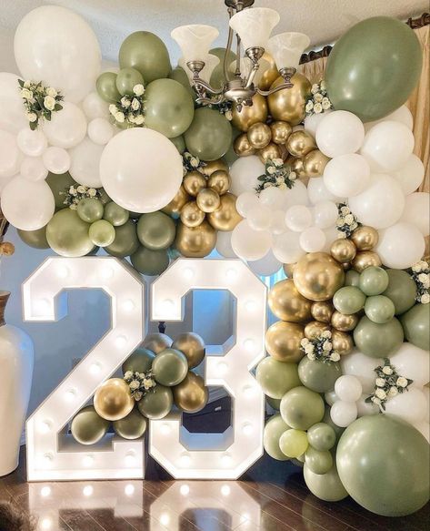 Wedding Boho Theme, Balloon Combination, Green Bridal Showers, Gold Graduation Party, Grad Party Decorations, Gold Party Decorations, Garland Arch, Green Balloon, Dusty Green