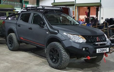 Mitsubishi Strada, Mitsubishi Pickup, Jeep Tops, Triton L200, Toyota Cruiser, Nissan Patrol, Offroad Trucks, Luxury Cars, Nissan