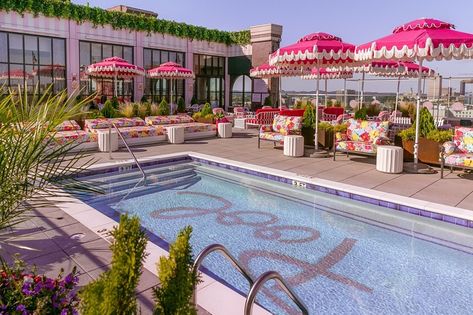 Southern Tennessee, White Limozeen, Nashville Bars, Nashville Hotels, Veuve Cliquot, Rooftop Venue, Nashville Restaurants, Nashville Hot, Rooftop Restaurant