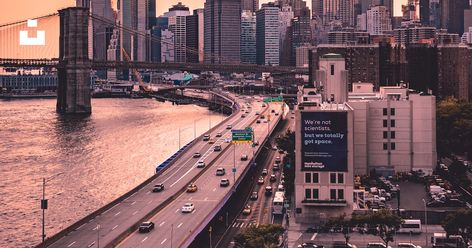 Thanks to @VantagePointNYC for making this photo available on @unsplash 🎁 Love Friendship Quotes, Manhattan Bridge, Brooklyn Bridge, Hd Photos, Friendship Quotes, Manhattan, Brooklyn, New York City, Bridge